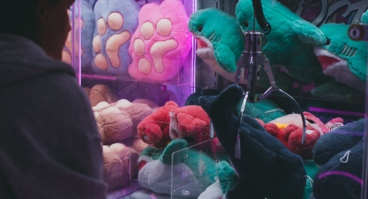 Second place: Dad says Nobody Wins on the Teddy Picker by Karen&nbsp;Arnold